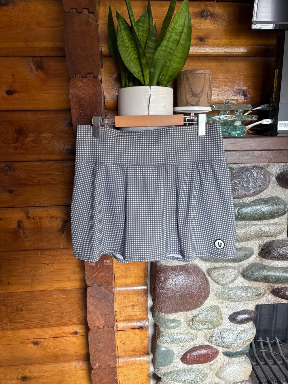Vuori Baseline Gingham Tennis Skort Gray White Performance Size L